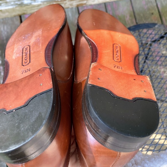 COACH beatle-boots gorgeous NEW unworn ALL LEATHER ladies shoe - Picture 3 of 8